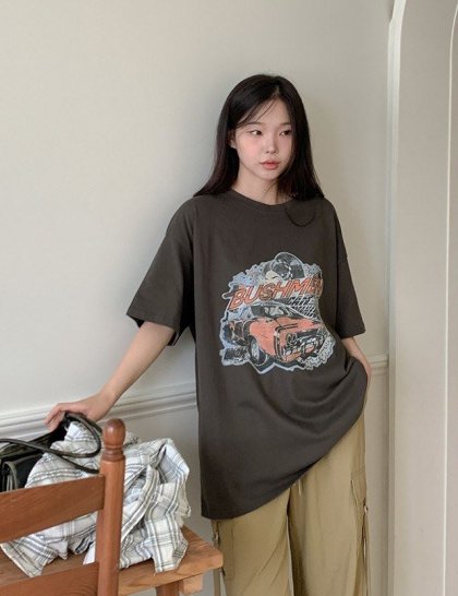 ルーズフィットプリント Tシャツ 77082